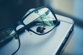 النظارات الذكية Smart Glasses: توقعات 2021 من شركة أبل