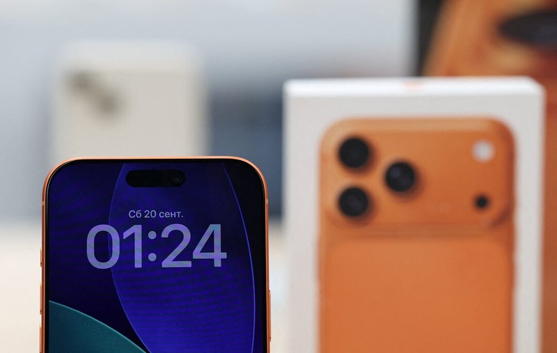 الطلب القوي على آيفون 17 يرفع قيمة أبل إلى المركز الثاني عالميًا