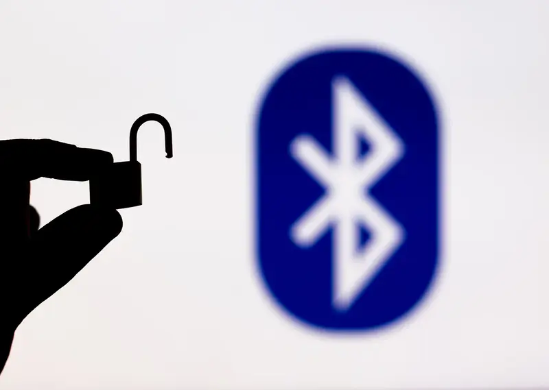  ثغرة في الاتصال عبر البلوتوث (Bluetooth) مع تحديث ios 26.1