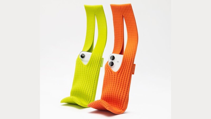 iphone pocket النسخة الرياضية