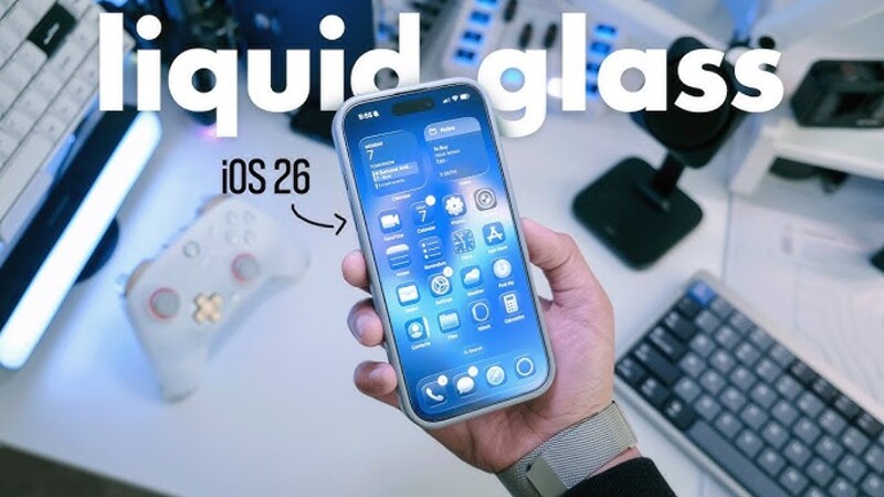 iOS 26 مع Liquid Glass في iPhone 16 Pro