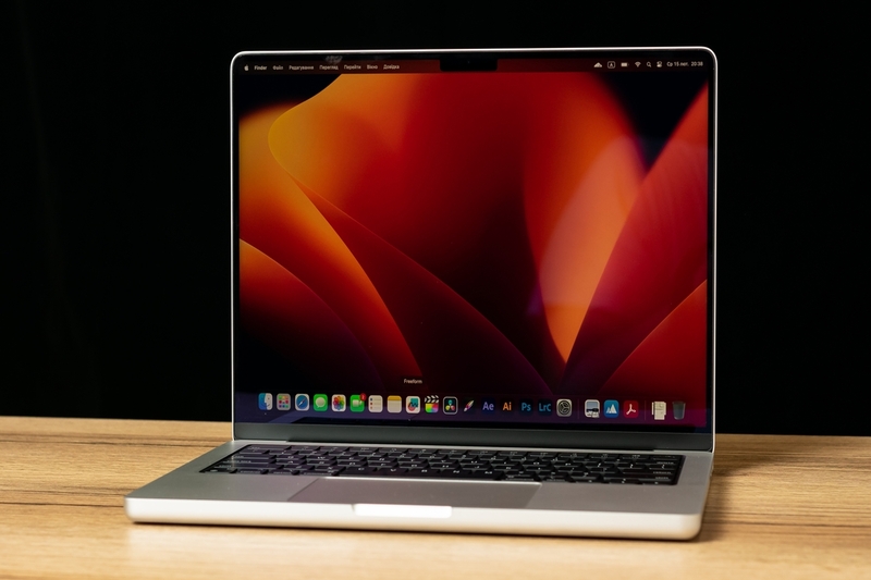 MacBook Pro يُؤجل وصول شرائح M5 Max و M5 Ultra إلى مارس 2026