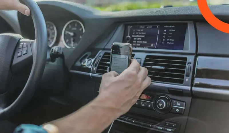  عدم اتصال البلوتوث في آيفون و السيارة